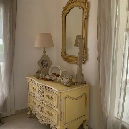 Taha'a Villa Frejus